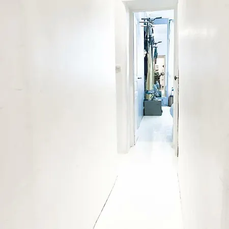 Studio Saulnier Apartment Paris