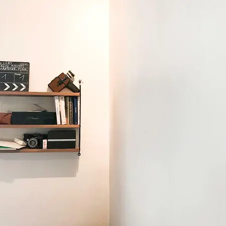 Studio Saulnier Apartment