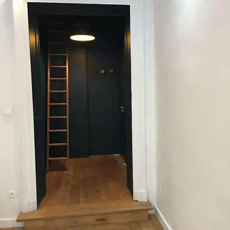 Studio Saulnier Apartment Paris
