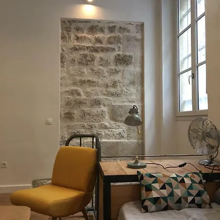 Apartment Studio Saulnier